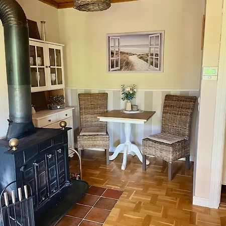 Leuchtturmliebe - Spitze - Friedrichskoog