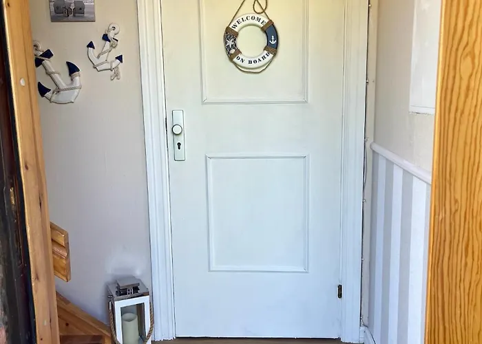 Leuchtturmliebe - Spitze - Friedrichskoog